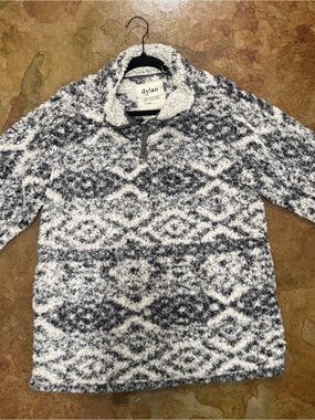 dylan Men’s Black & White Geometric Sherpa Quarter-Zip Pullover